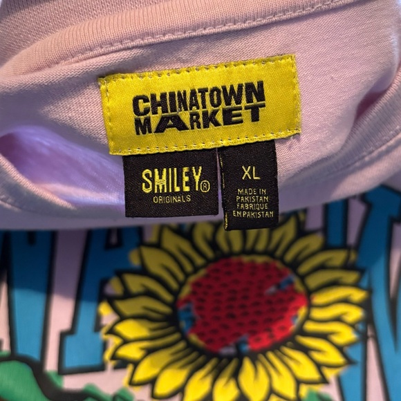 Chinatown Market x Smiley Size XL Planter Nature Finds A Way Purple Tee Shirt - Picture 4 of 6